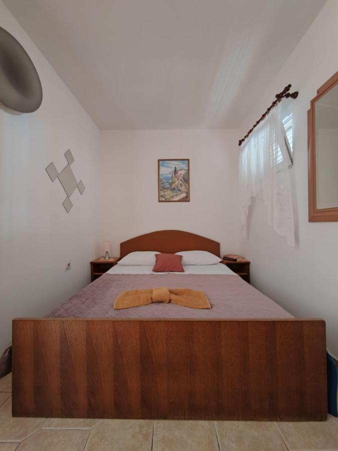 Apartments Turan Centrally Located With Free Parking Igrane Dış mekan fotoğraf